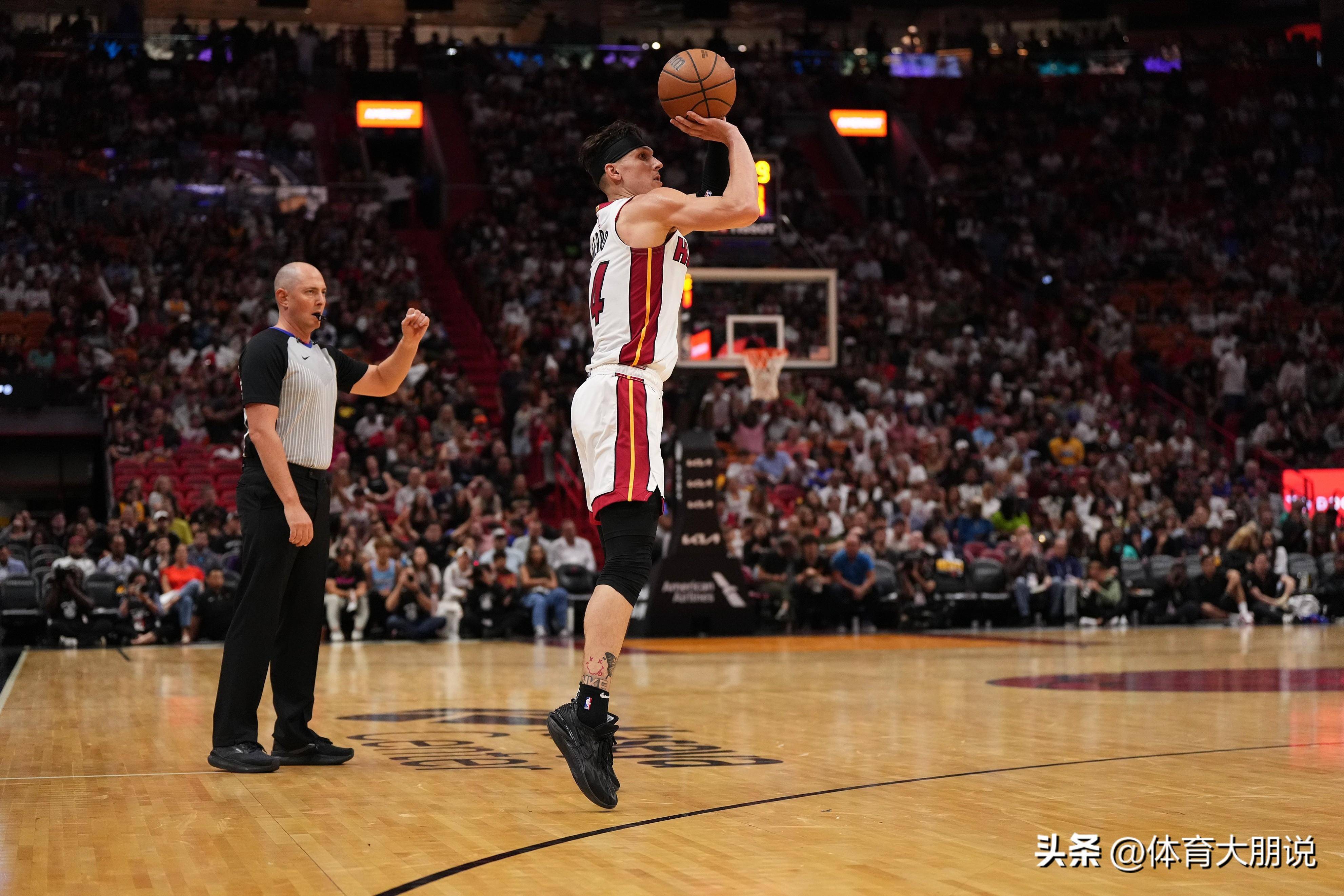 包含今夜底特律活塞备战CBA季后赛，篮板制胜细节曝光，震撼外界，细节决定成败的词条-体育赛事